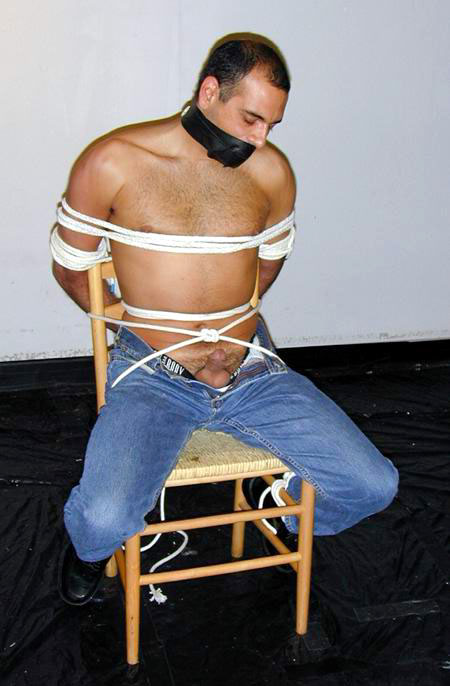 gay_bondage_3744.jpg