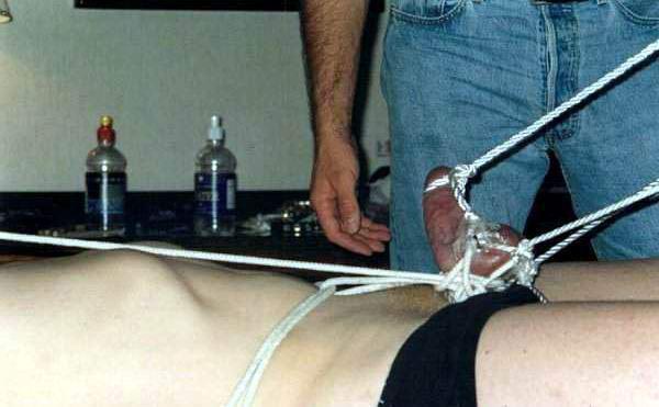 gay_bondage_4428.jpg