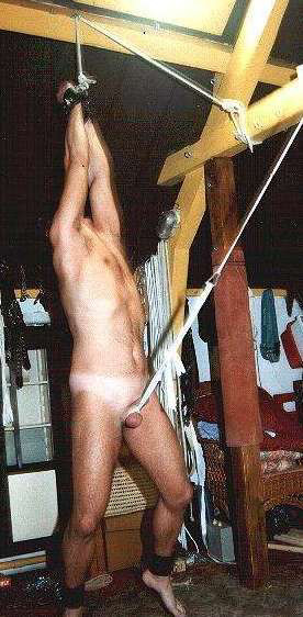 gay_bondage_4272.jpg