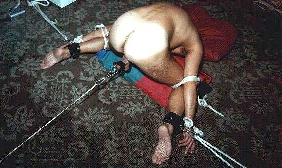 gay_bondage_4285.jpg