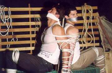 gay_bondage_4301.jpg