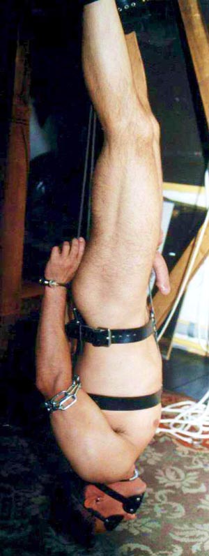 gay_bondage_4325.jpg