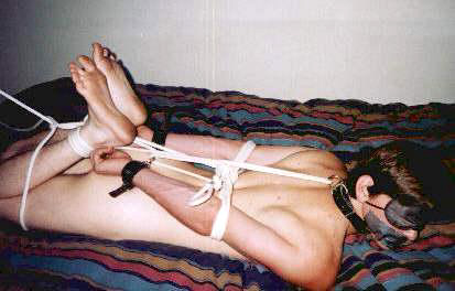 gay_bondage_4595.jpg