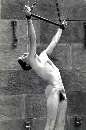 gay_bondage_4460.jpg