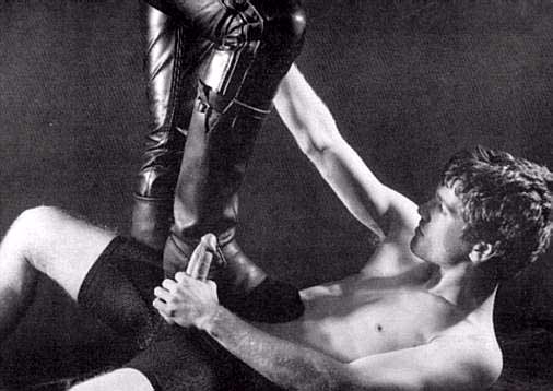 gay_bondage_4494.jpg