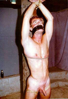 gay_bondage_0023.jpg