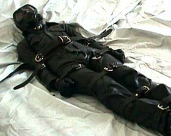 gay_bondage_0046.jpg