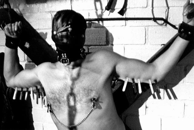 gay_bondage_4166.jpg