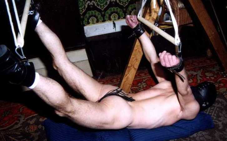 gay_bondage_4179.jpg
