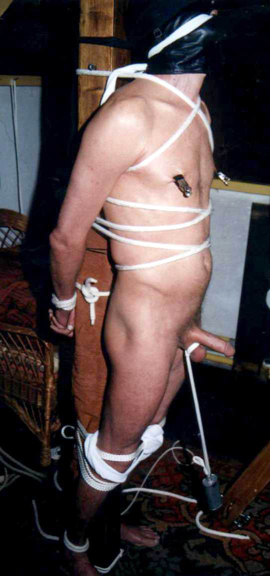 gay_bondage_4242.jpg