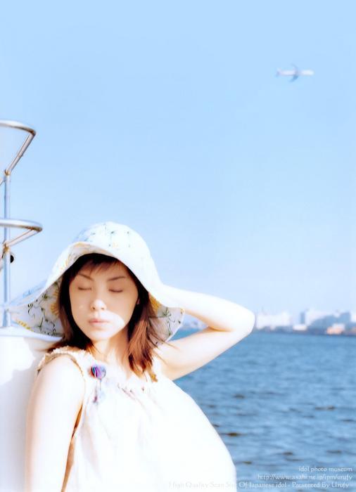 aya_matsuura202.jpg