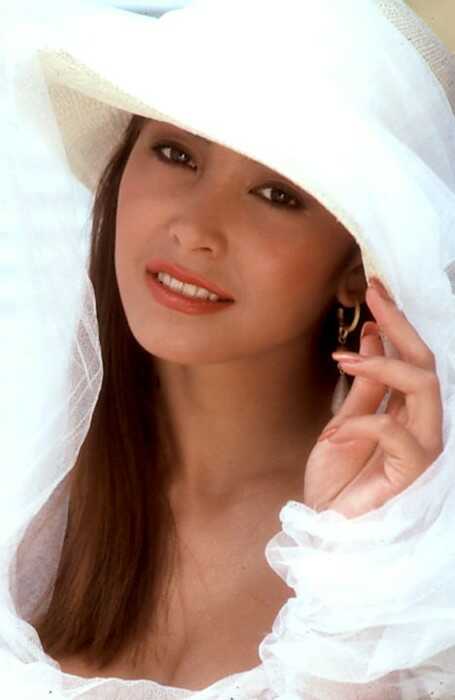 cristy54.jpg