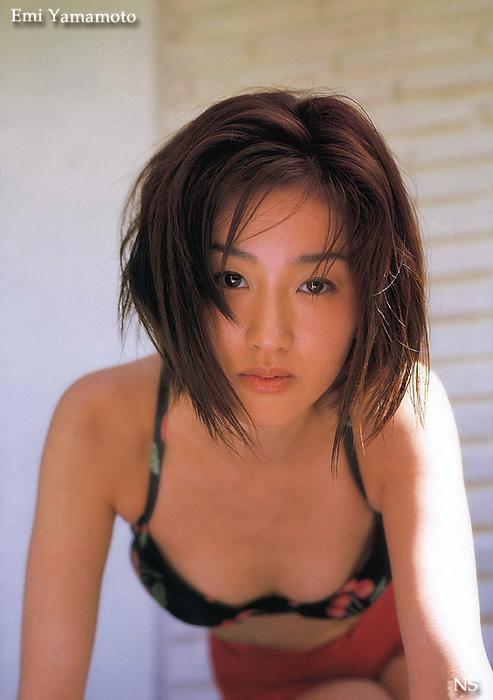 ns_emi_yamamoto_30.jpg