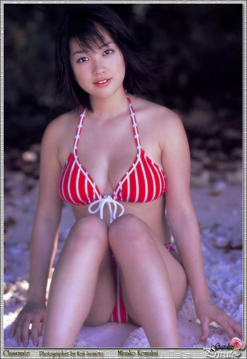 sns_Minako_Komukai1007.jpg