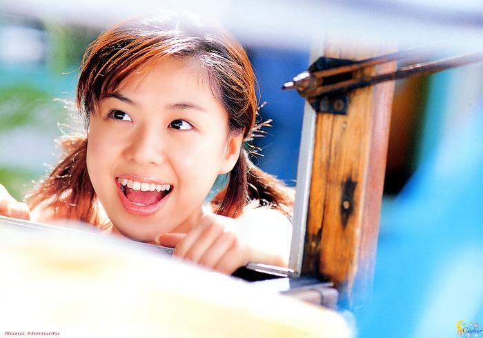 Cr_Nana_Horiuchi027.jpg