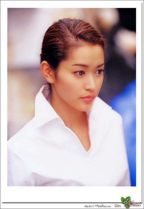 sns_Naomi_Hosokawa1006.jpg