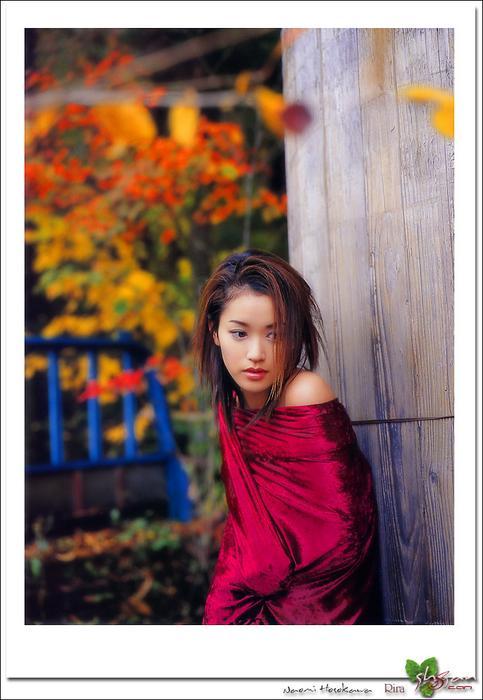 sns_Naomi_Hosokawa1015.jpg
