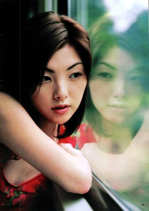 t_rena040.jpg