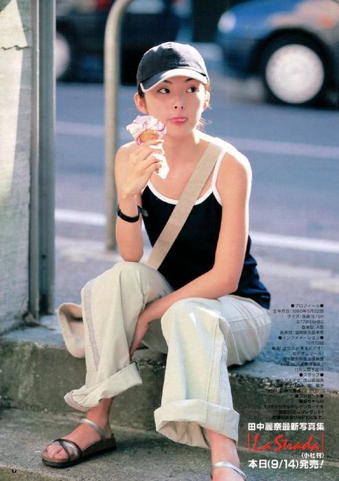 t_rena048.jpg