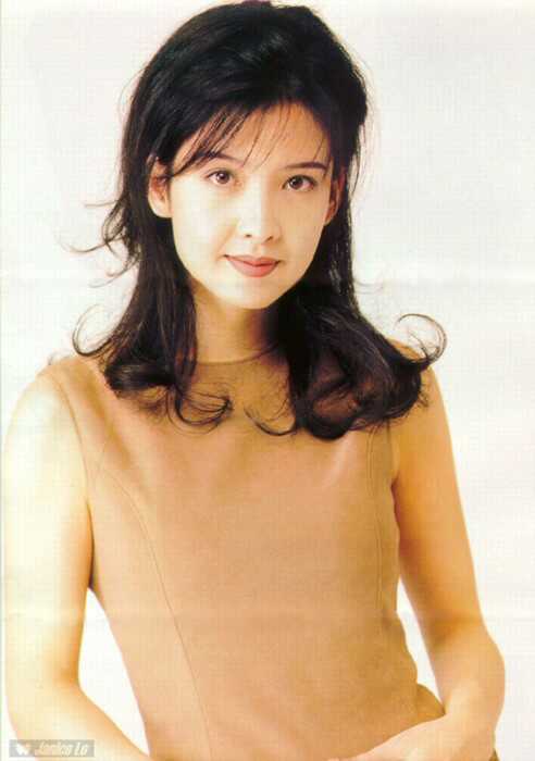 VivianChow03.JPG