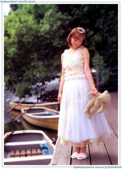 ips_yoshizawa_hitomi050.jpg
