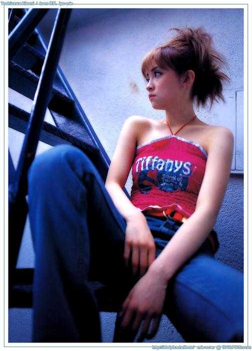 ips_yoshizawa_hitomi067.jpg