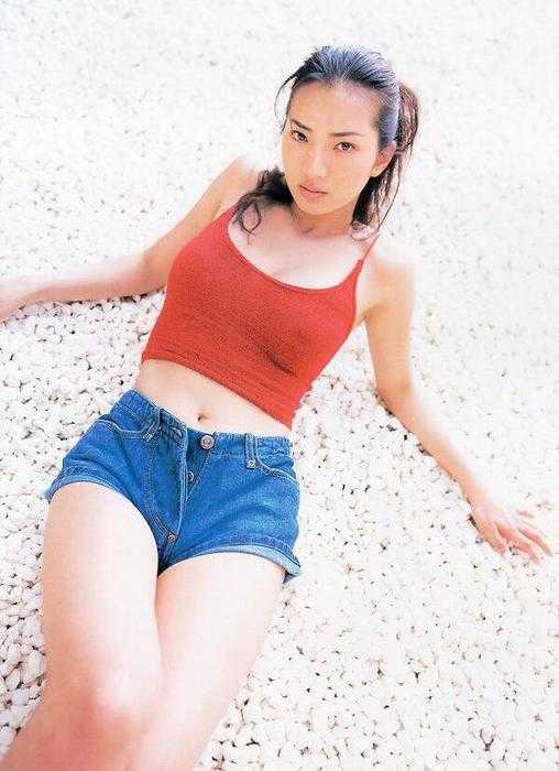 hamano_yuko50.jpg