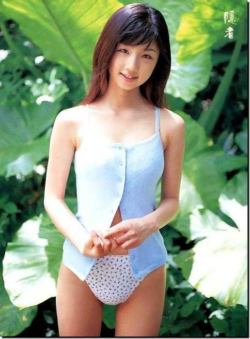 inja_scan_2003_Yuko_Ogura03_020.jpg